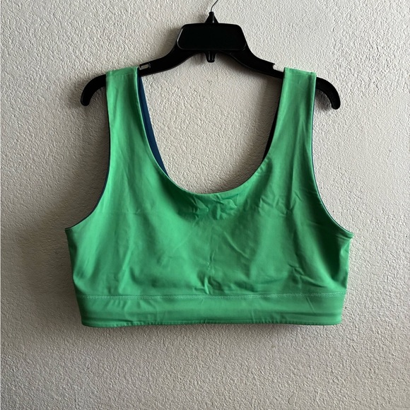 Fabletics Midnight Teal/Spring Leaf Harlow Reversible Medium Impact Sports Bra - Picture 5 of 8